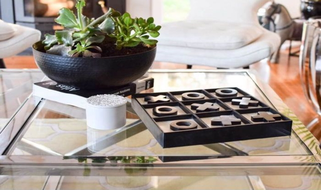  Style the coffee table
