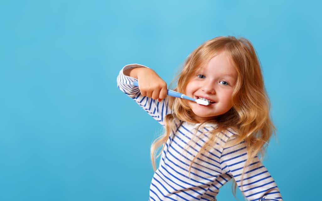 Kids to Brush Their Teeth Regularly