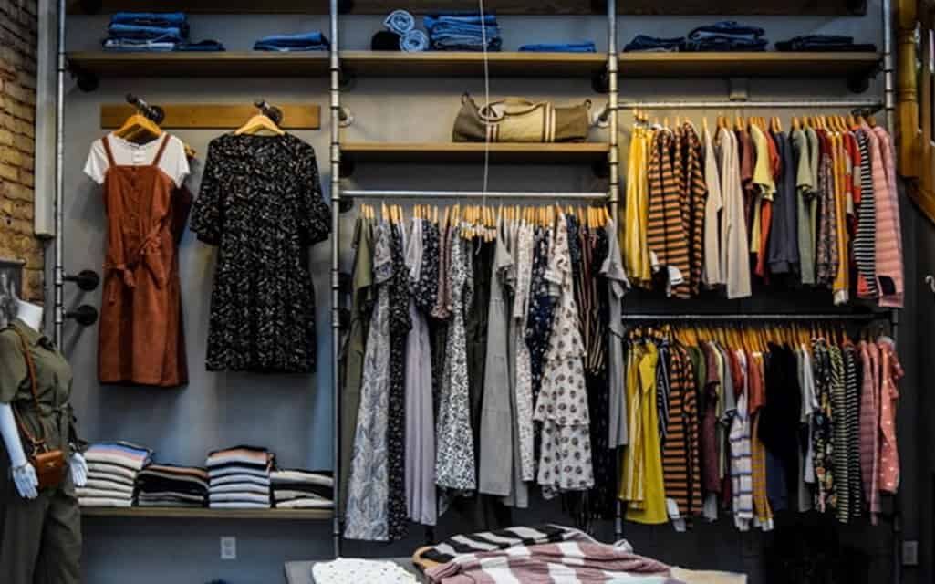 5 Ways to Boost Foot Traffic to Your Clothing Boutique
