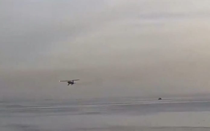 Video of a plane crash on a California beach