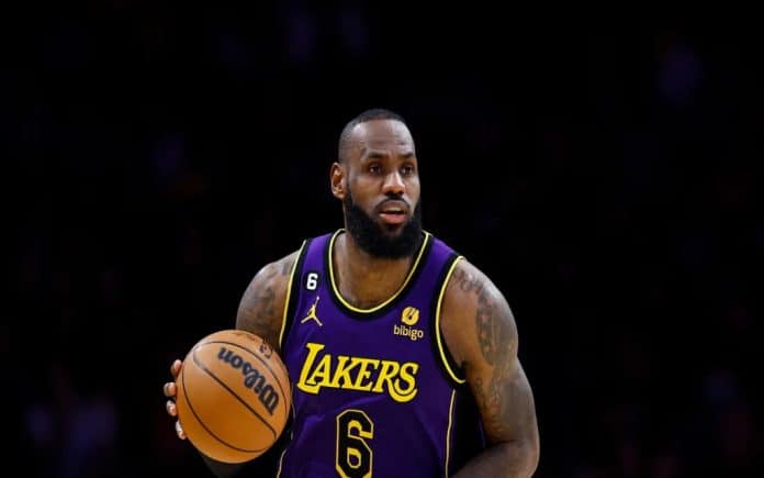 LeBron enters history with 38 thousand points