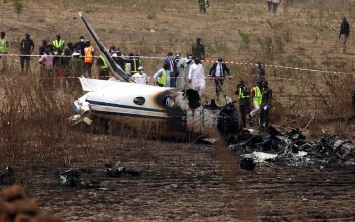5 people were killed in a small plane crash in Arkansas